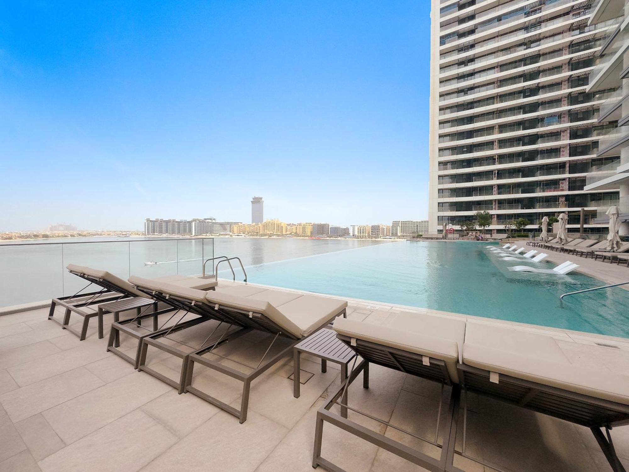 Luxury Emaar Beachfront Beach Isle 1