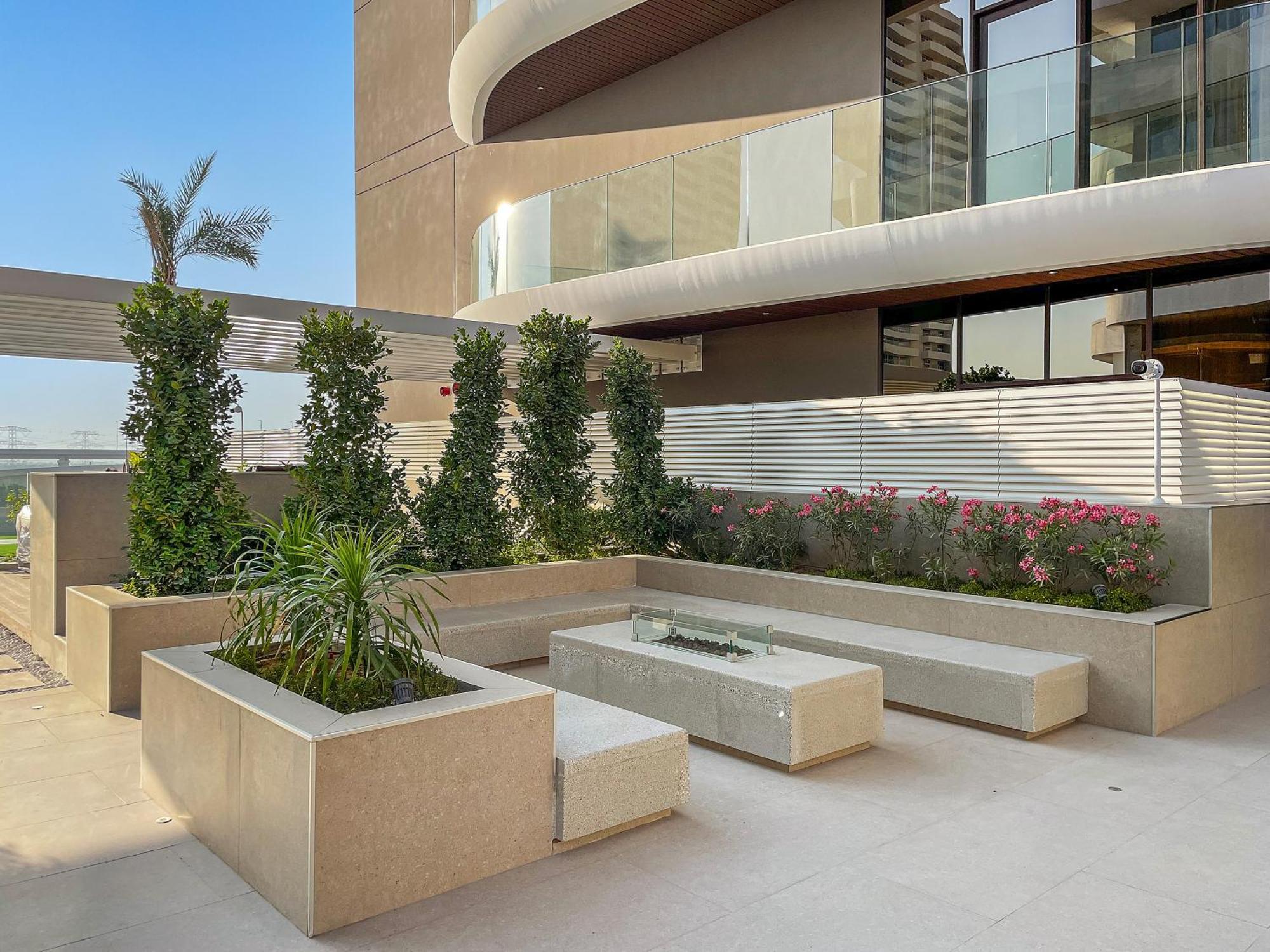 Apartment Chic With Balcony At Westwood Grande Dubai