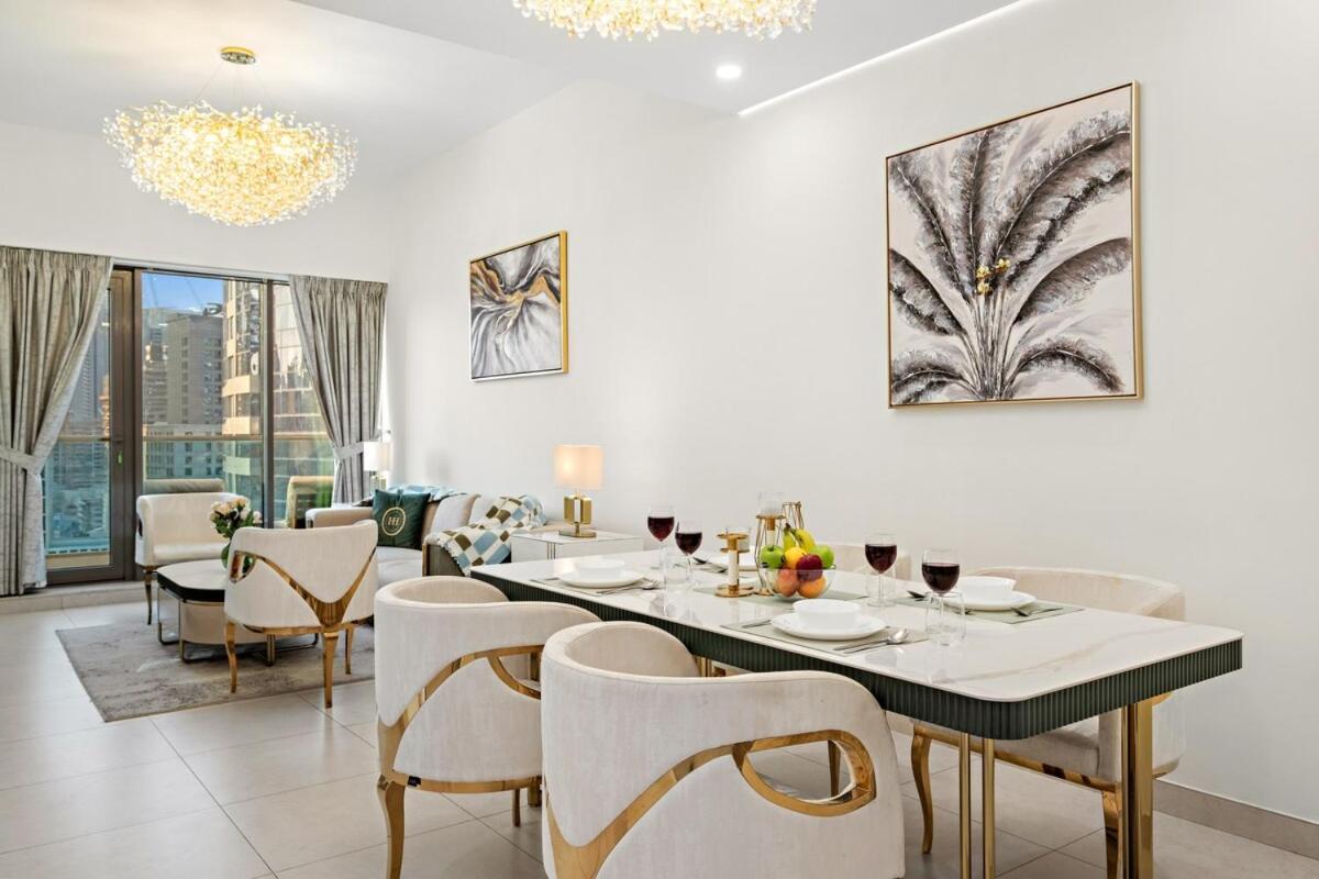 First Class 2br Burj Khalifa & Canal Views Apartment Dubai