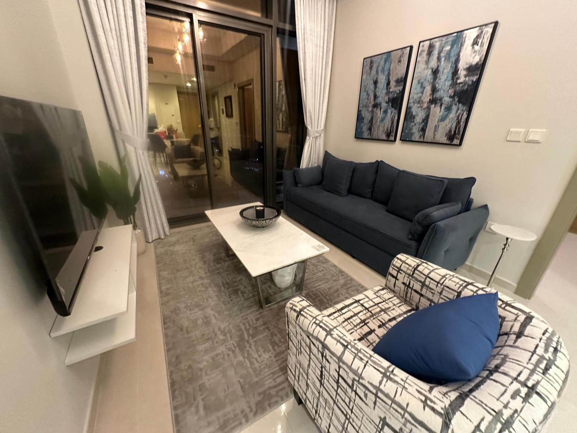 Apartment Damac Maison Aykon Tower C *