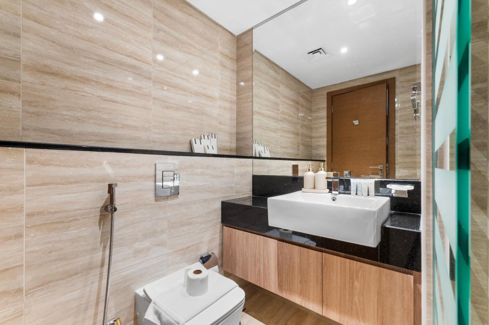 New Big Layout 5 Min From Burj Khalifa Mall Apartment *