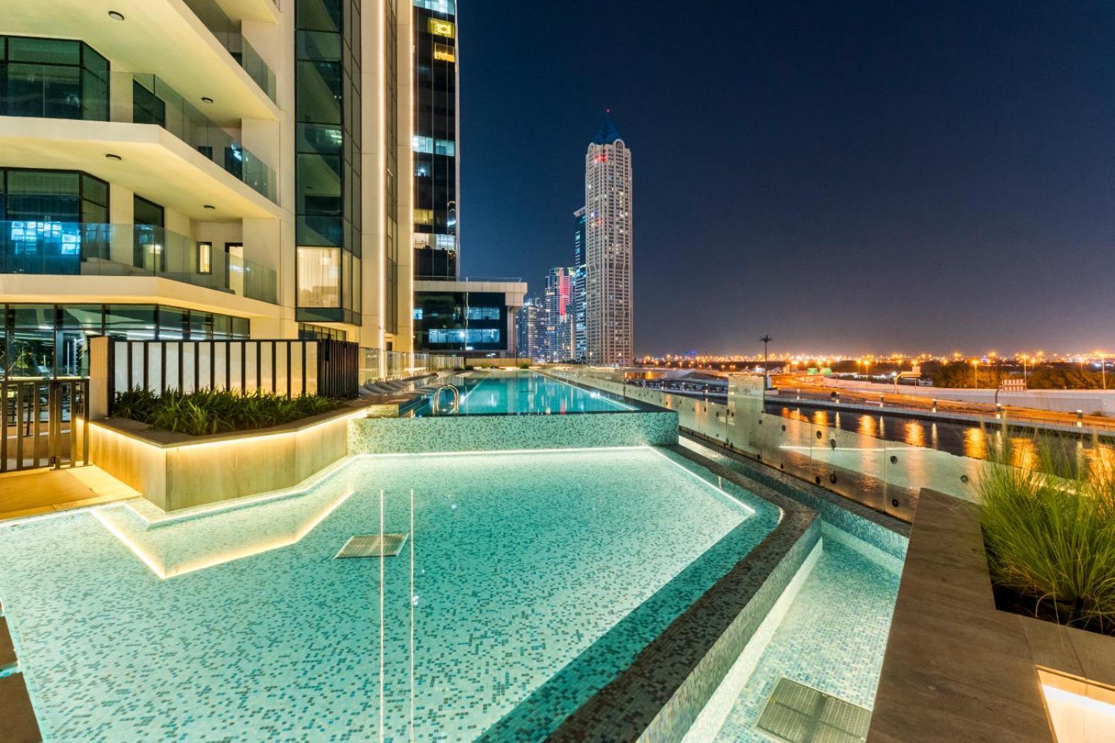 New Big Layout 5 Min From Burj Khalifa Mall * Dubai