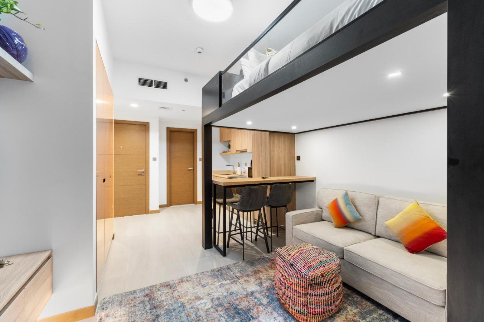 Apartment New Big Layout 5 Min From Burj Khalifa Mall