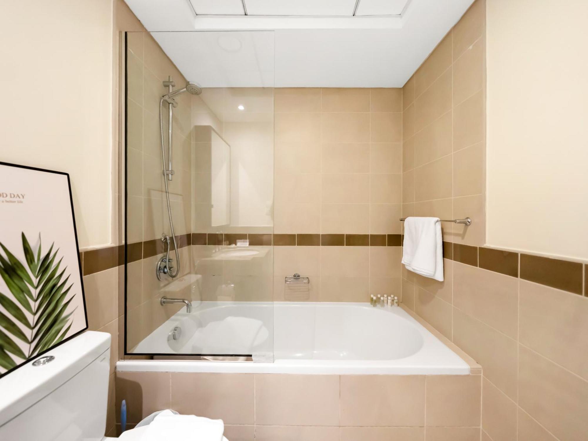 Royal Vista At 29 Boulevard - & Burj Khalifa Views - Brand New Luxury 2br Apartment *