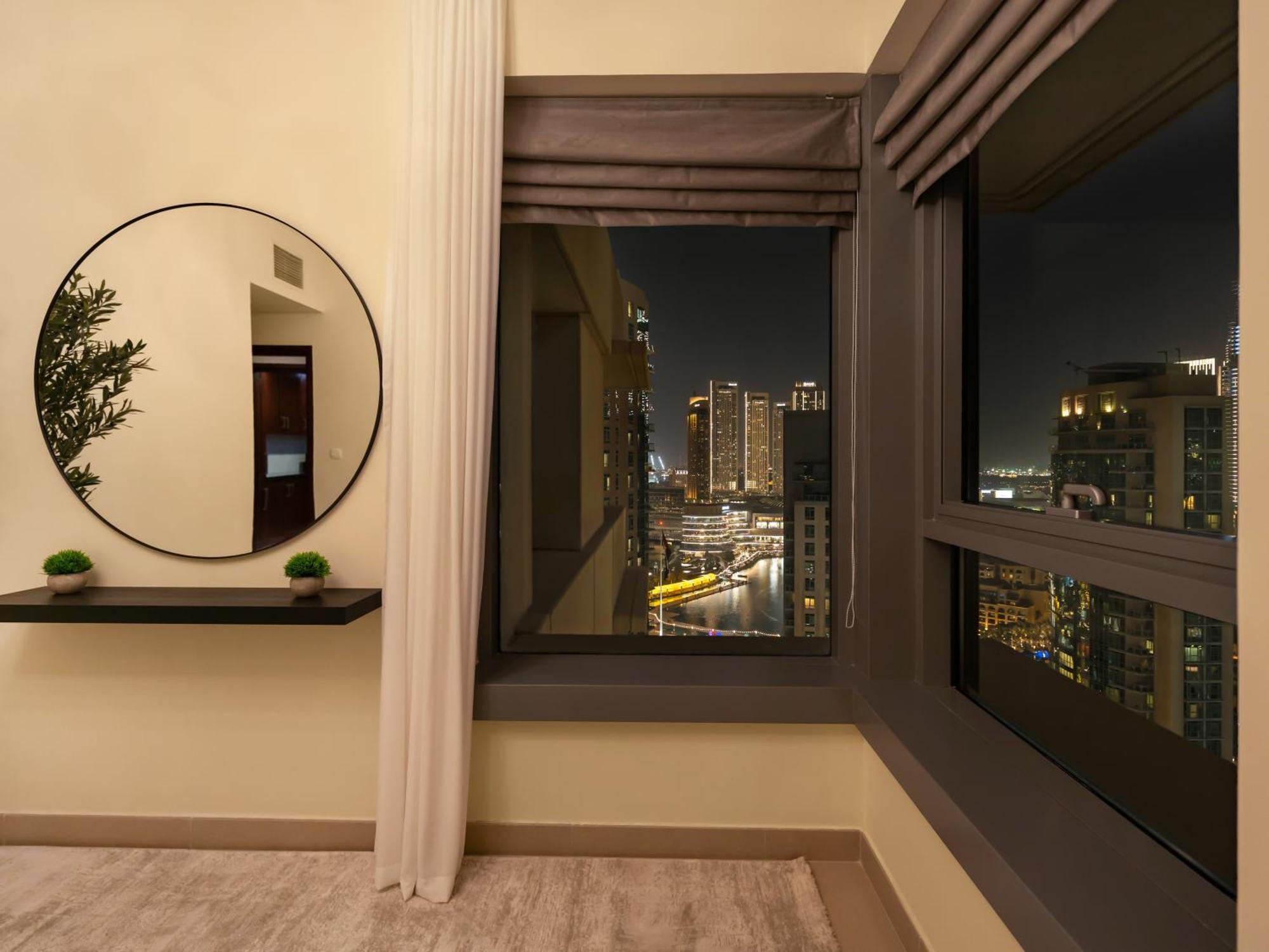 Apartment Royal Vista At 29 Boulevard - & Burj Khalifa Views - Brand New Luxury 2br Dubai