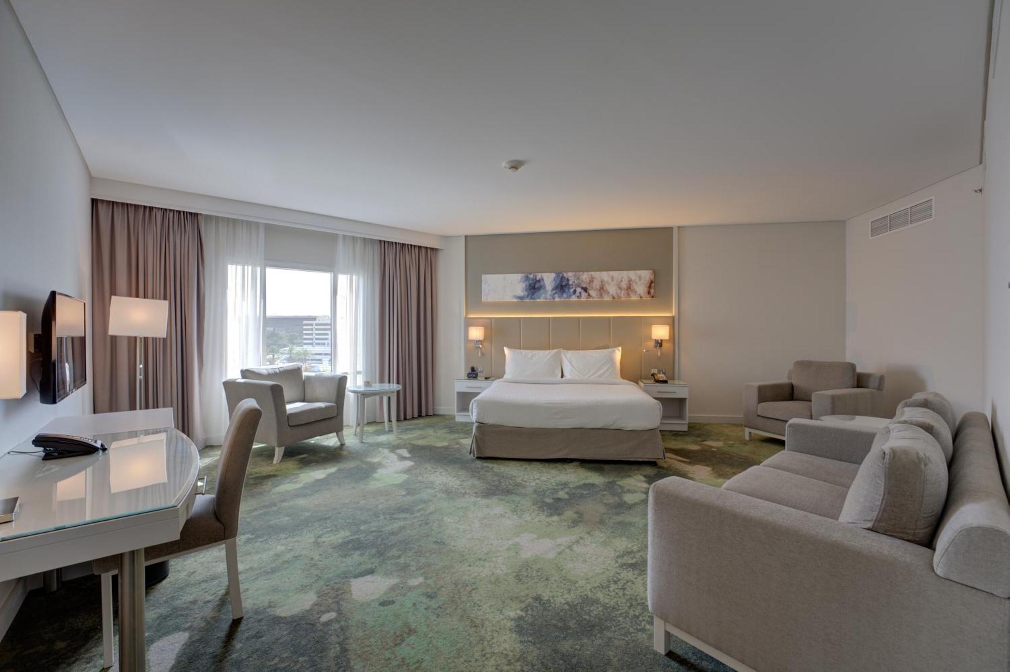 Millennium Lakeview Formerly Copthorne Lakeview Hotel Dubai