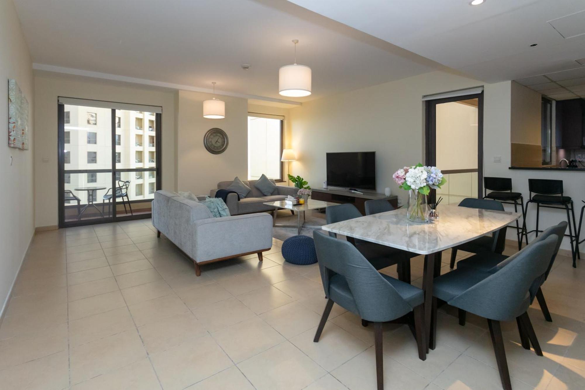 Stylish Jbr Apartment, Steps From The Apartment Dubai