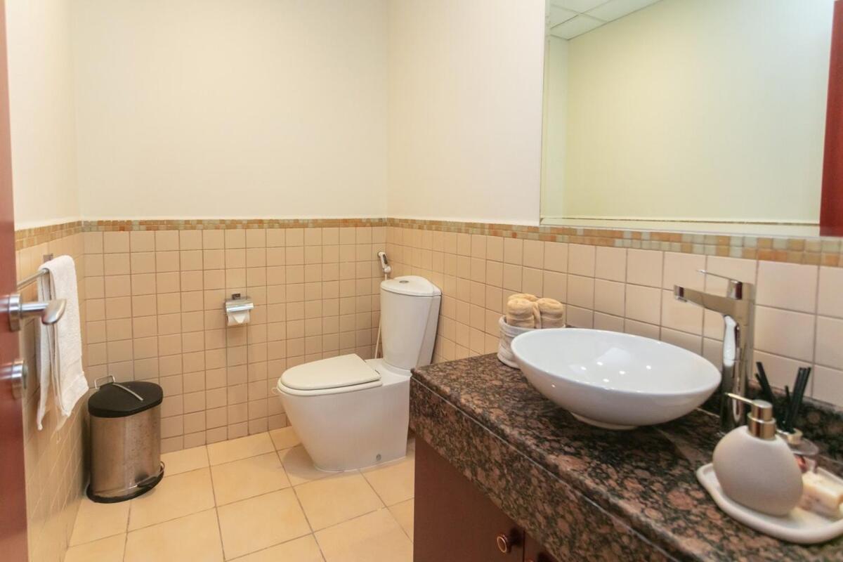 Apartment Stylish Jbr Apartment, Steps From The