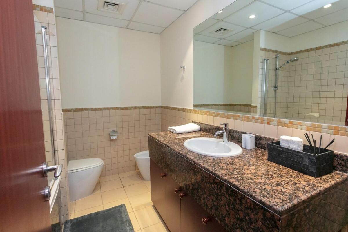 Apartment Stylish Jbr Apartment, Steps From The *