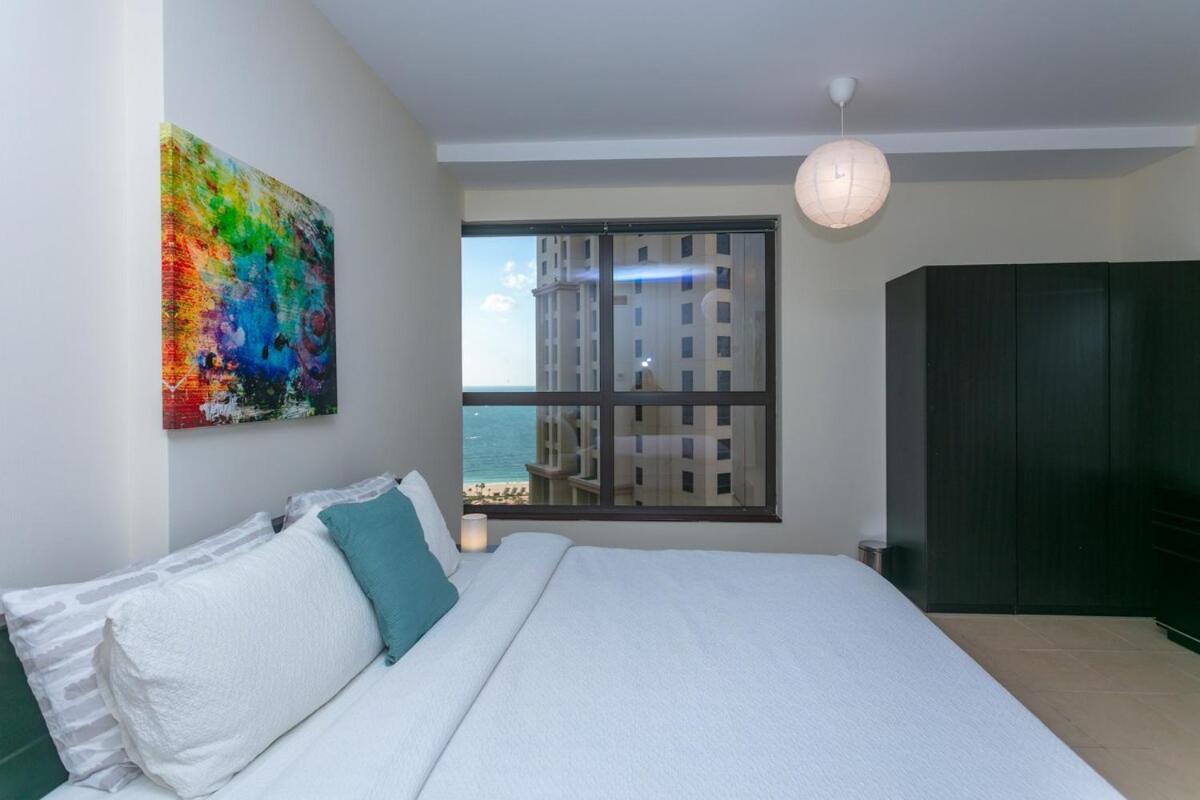 Stylish Jbr Apartment, Steps From The Apartment Dubai