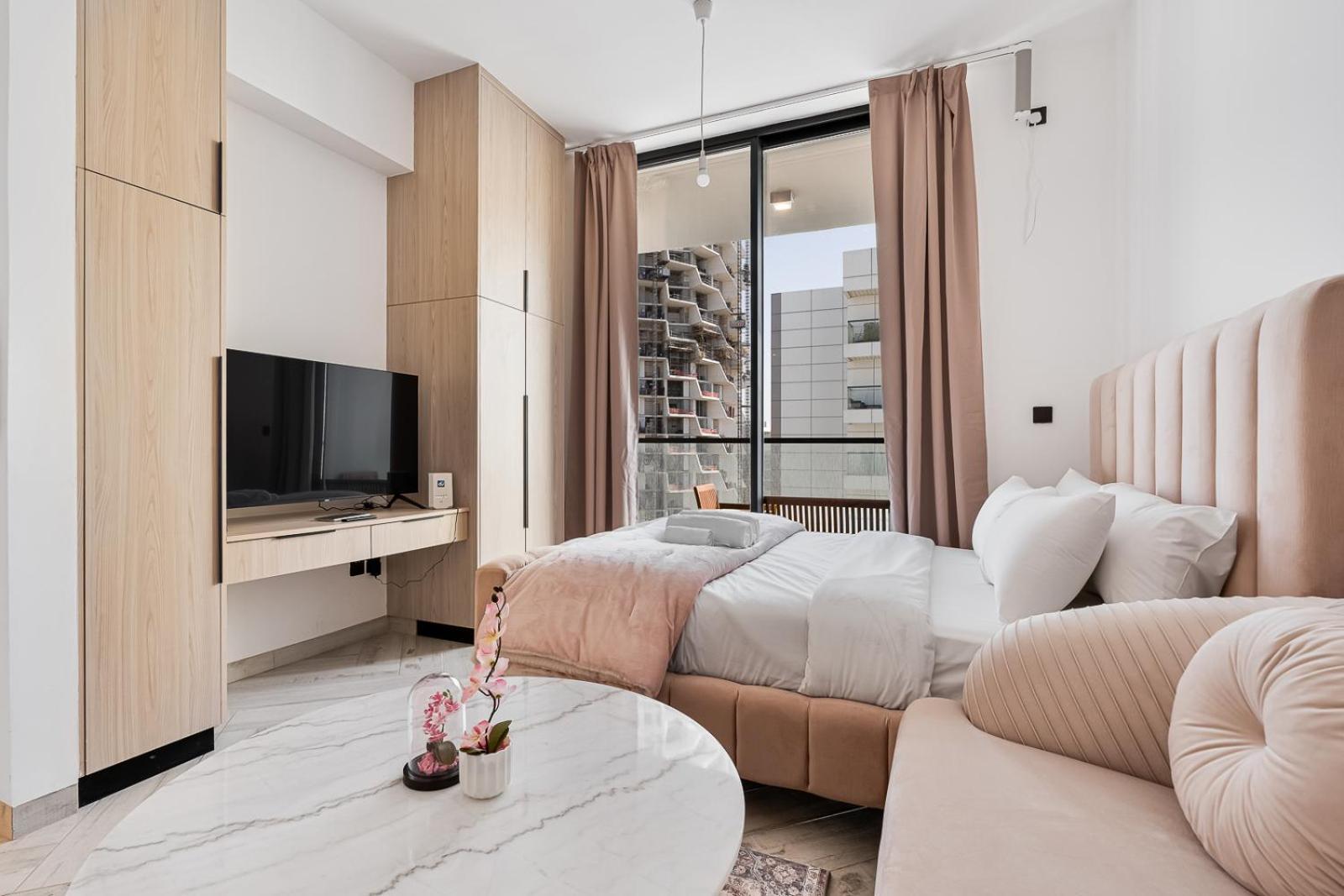 Stylish With Pool, Bbq Area & Playground Apartment *