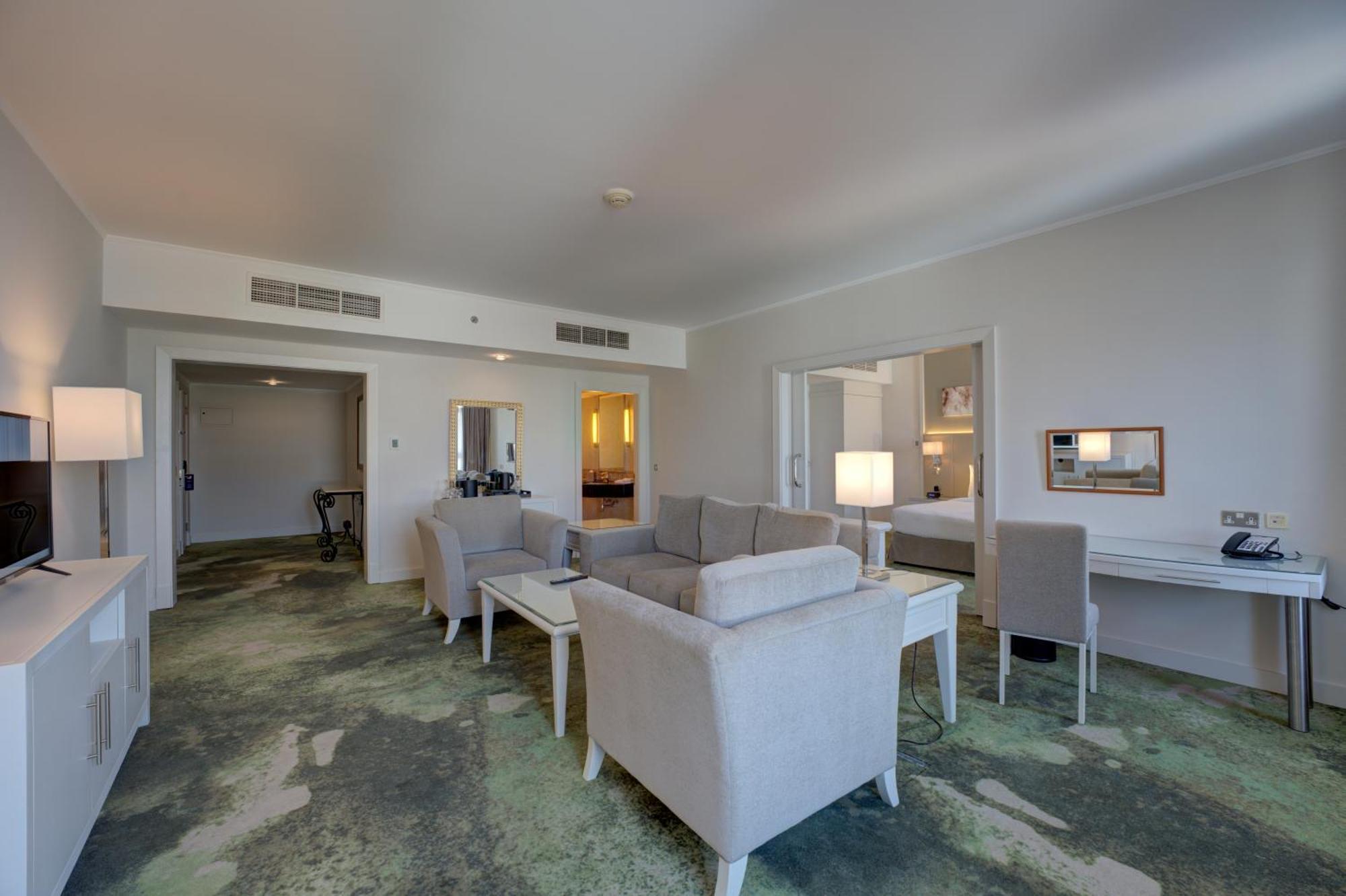 Millennium Lakeview Formerly Copthorne Lakeview Hotel Dubai