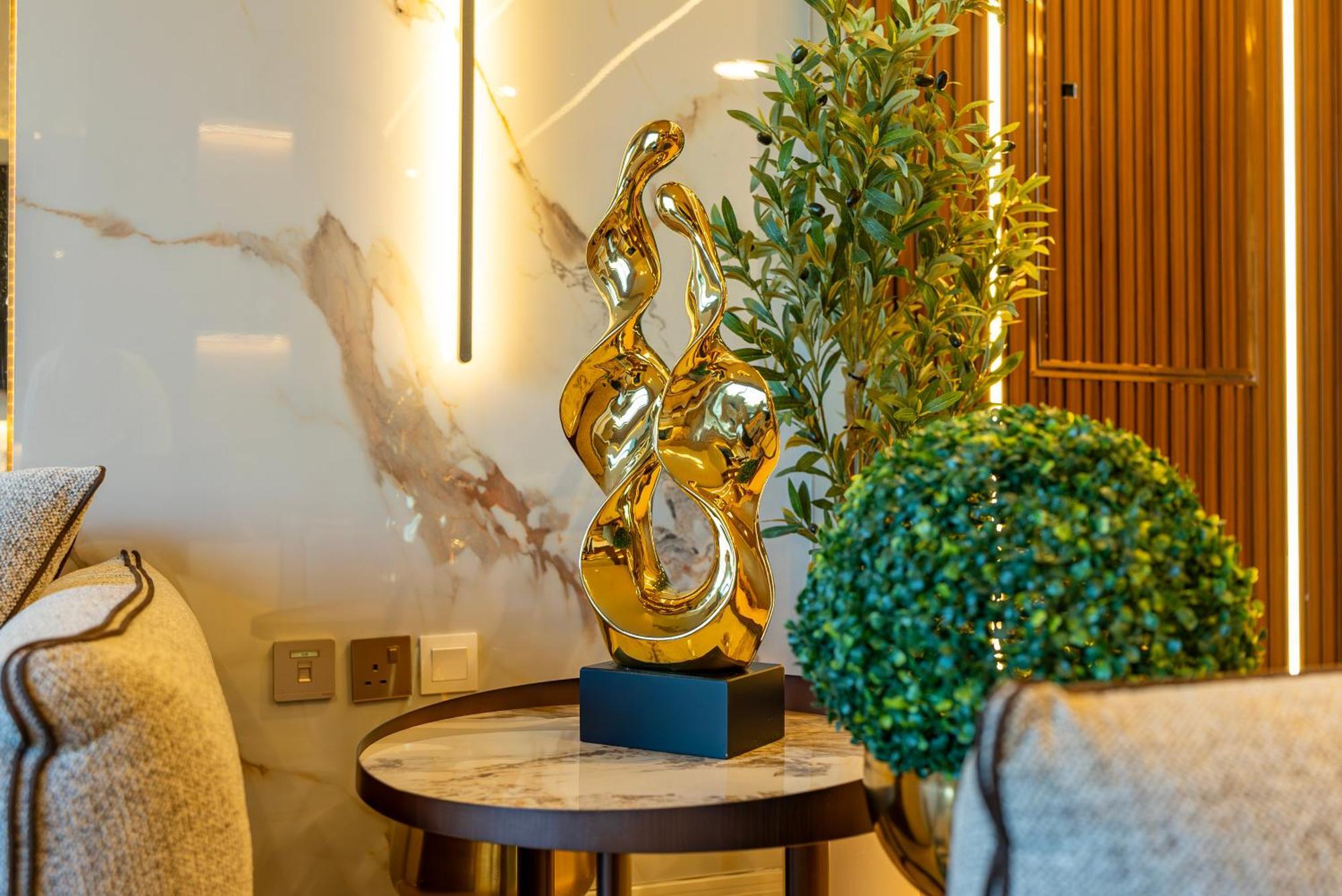 Downtown Luxury - Stunning Burj Khalifa & Fountain Views - 5 Minutes Walk To Mall Apartment