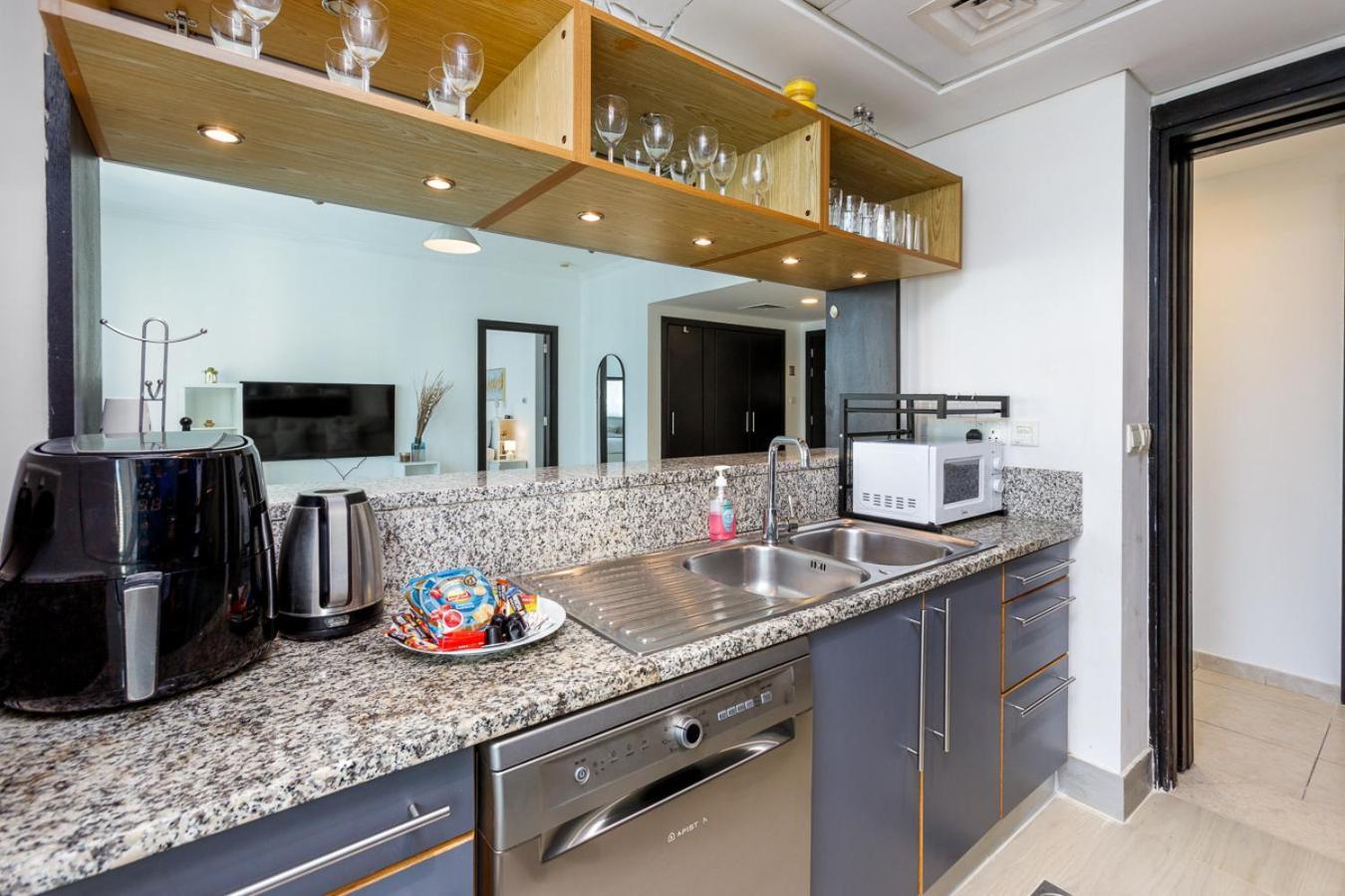 High Floor - 2br In Al Majara, Marina - Allsopp & Allsopp Apartamento Dubai
