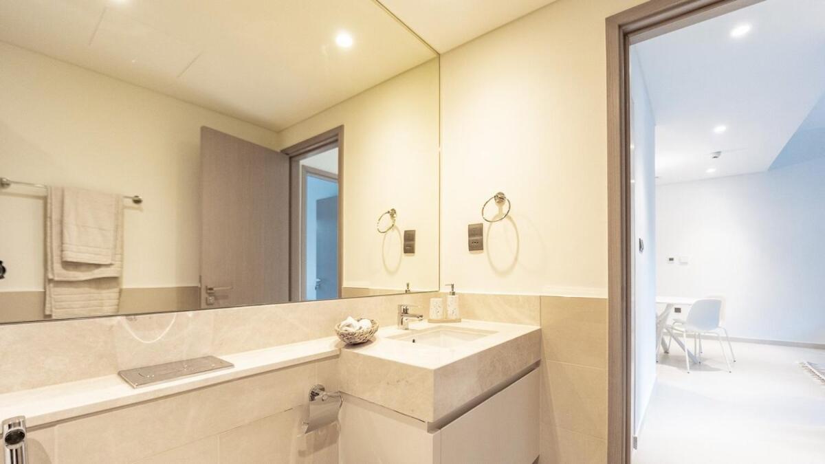 Apartment Stylish 1br In Act One, Downtown Near Burj Khalifa *