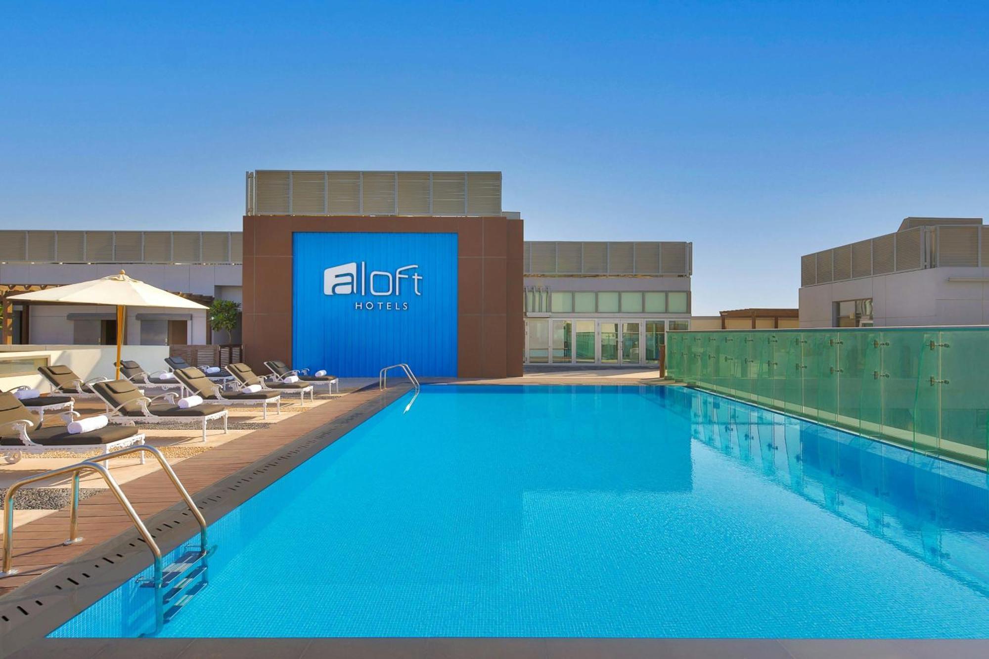 Aloft Airport Hotel
