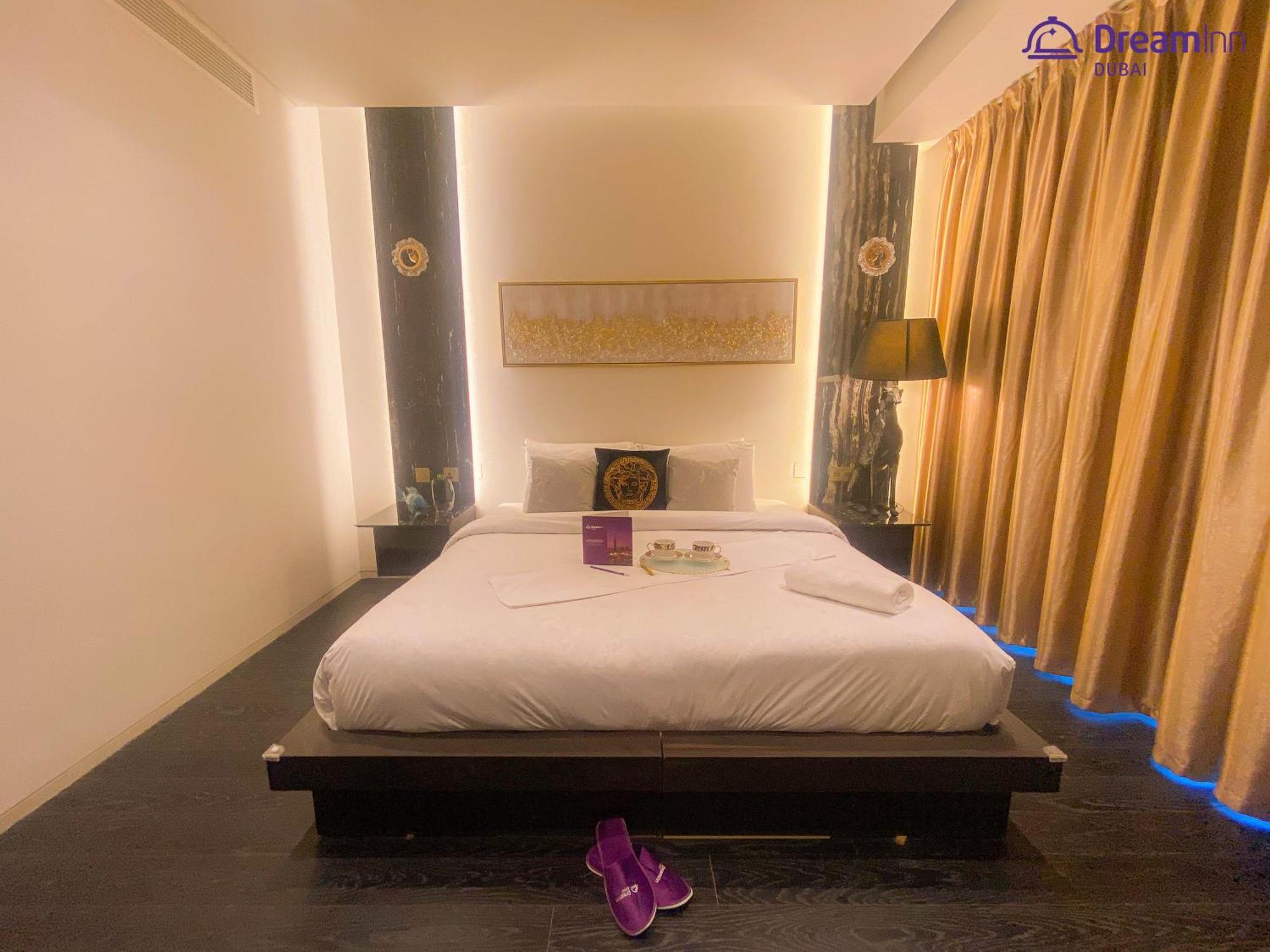 Dream - Damac Heights By Fendi Apartment