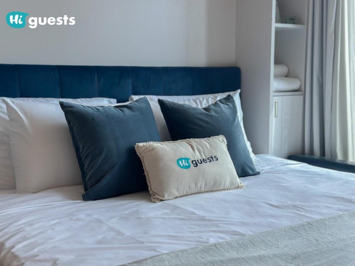Higuests - Elegant Retreat In Business Bay
