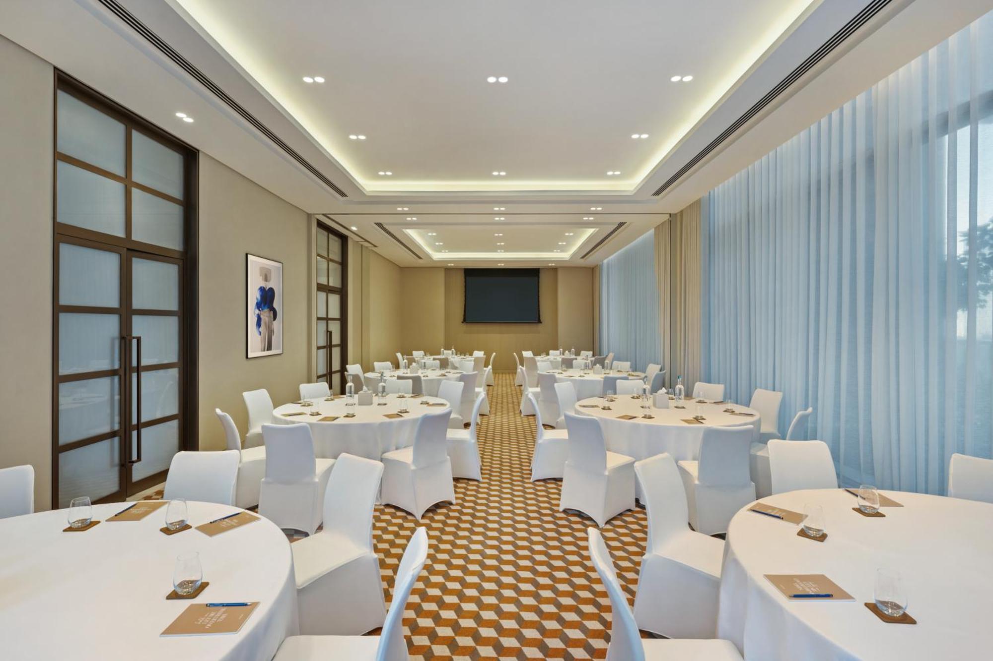 Vida Mall Hotel