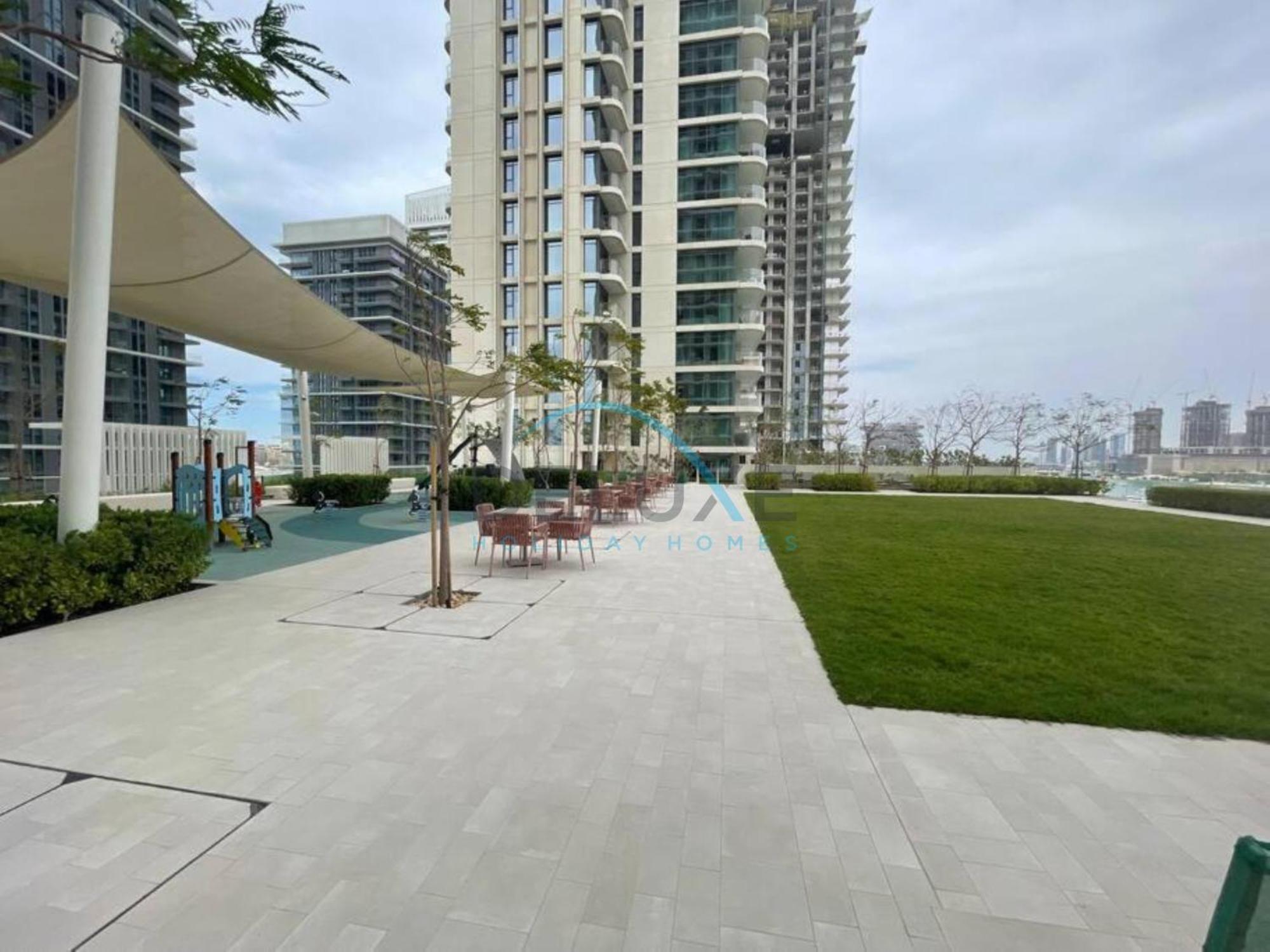 Harbour & Sea Views 1 Bedroom Near Key Landmarks, Marina Vista T1, Emaar Beachfront By Deluxe Homes Apartment *