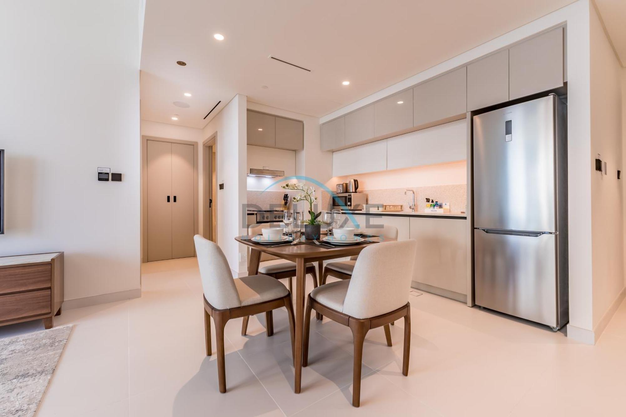 Harbour & Sea Views 1 Bedroom Near Key Landmarks, Marina Vista T1, Emaar Beachfront By Deluxe Homes Apartment Dubai