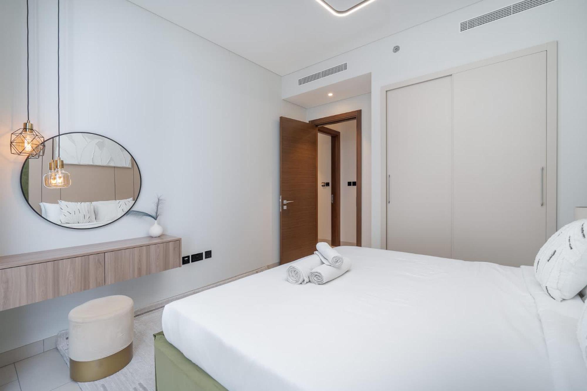 Lavish 2br In Sobha Creek Vistas Dubai