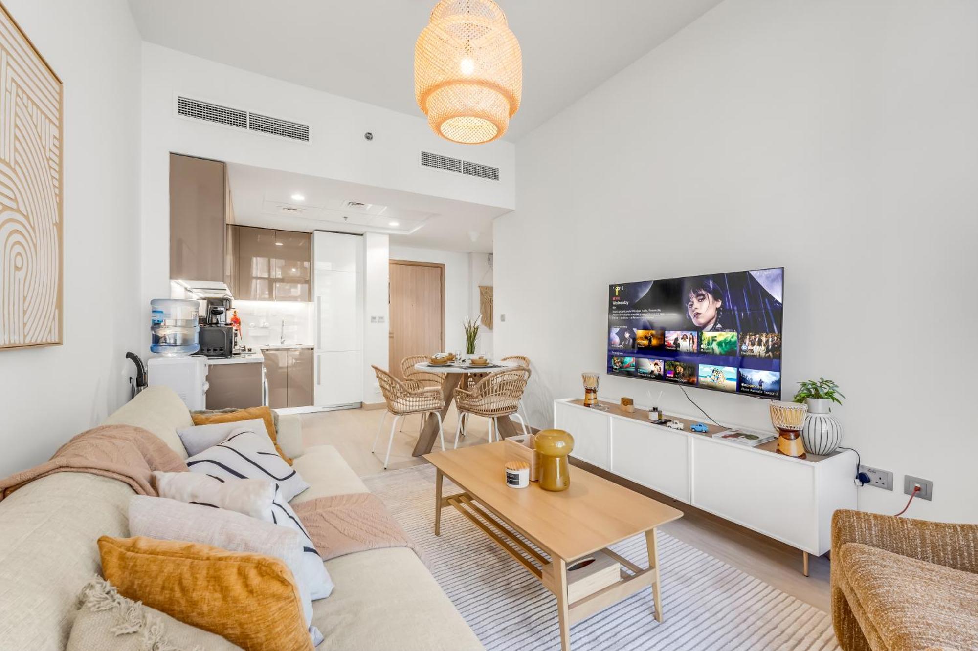 Elegant 1-bedroom In * Dubai