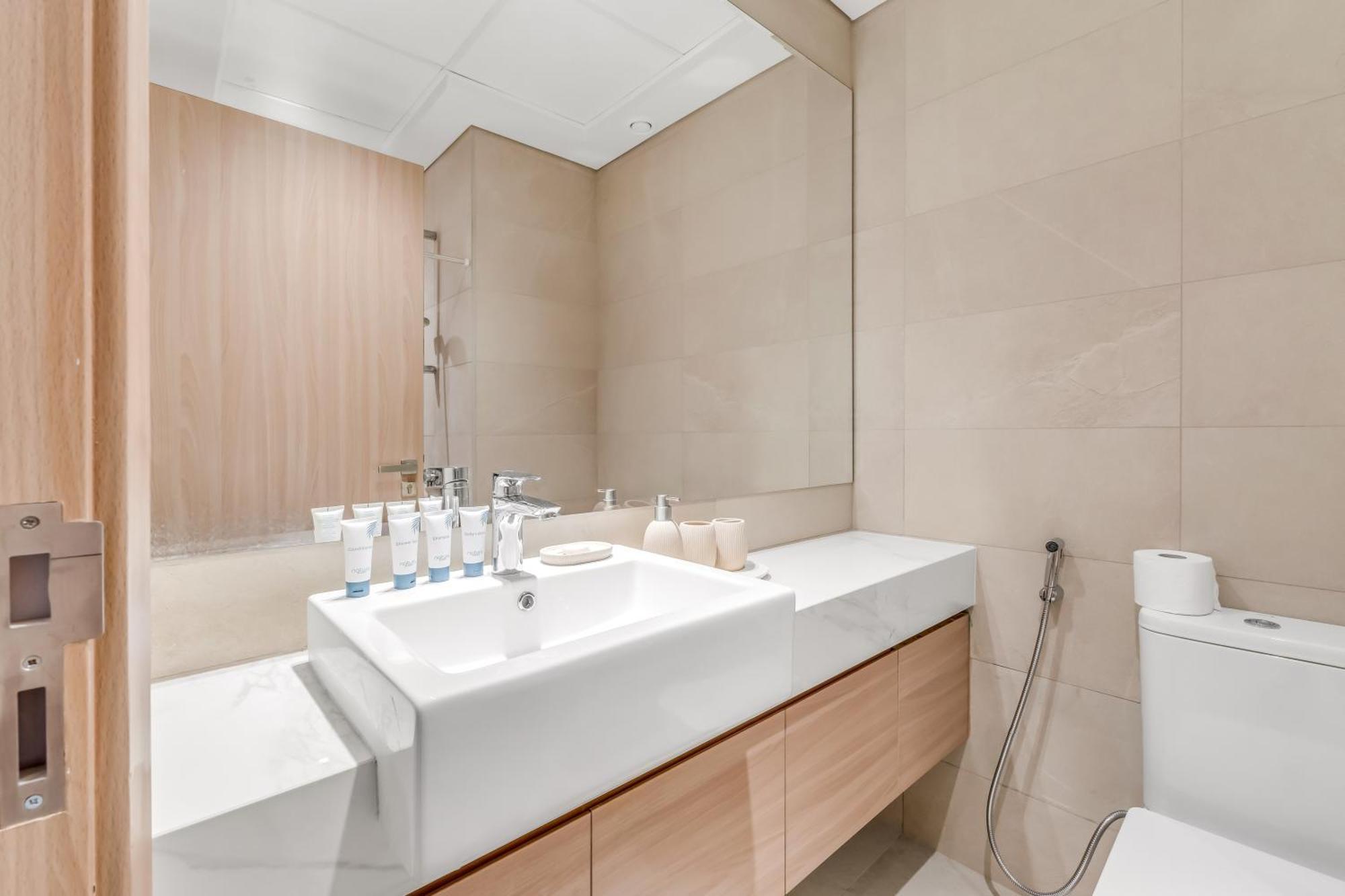Elegant 1-bedroom In Apartment