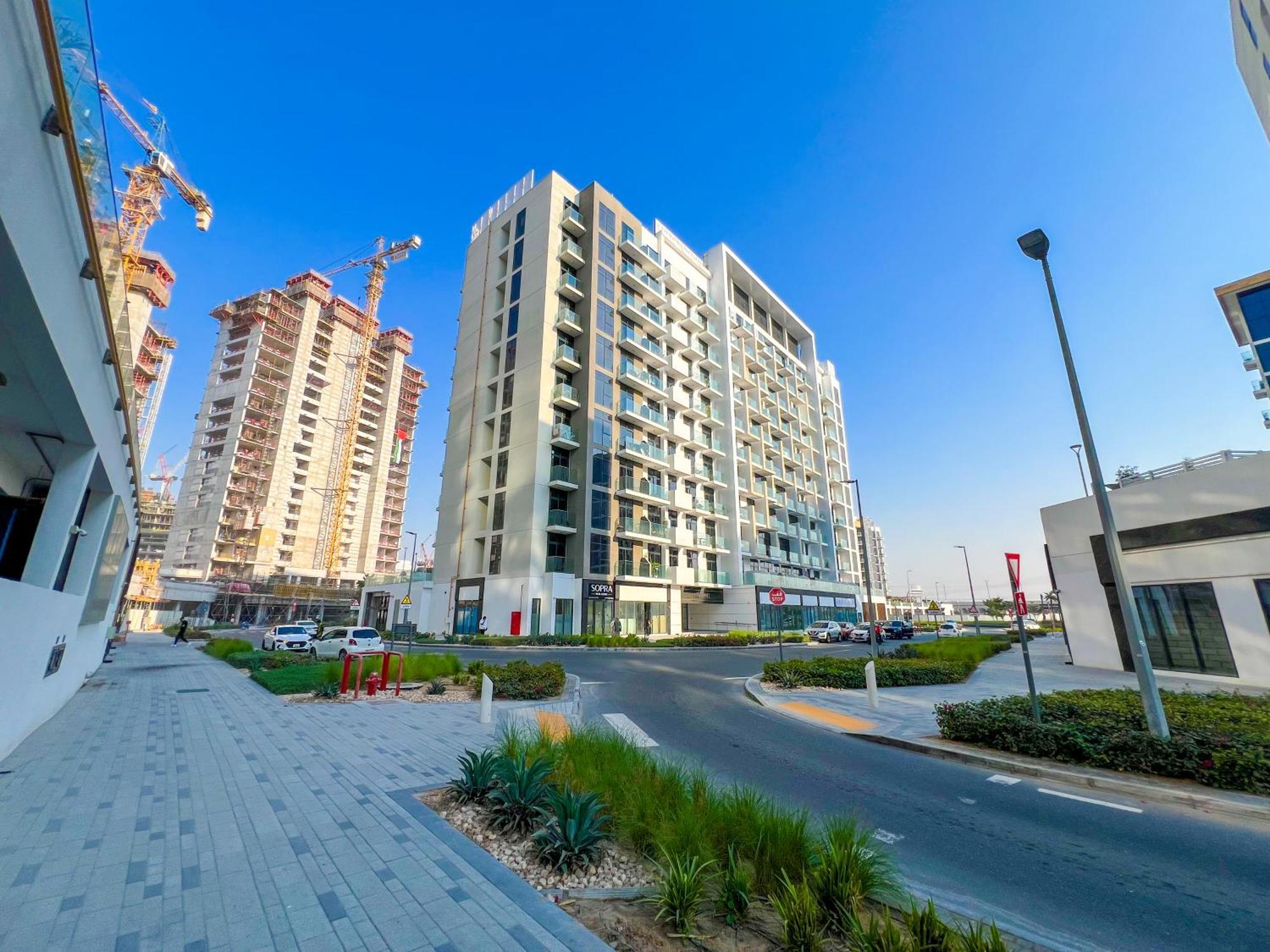Apartment Elegant 1-bedroom In Dubai