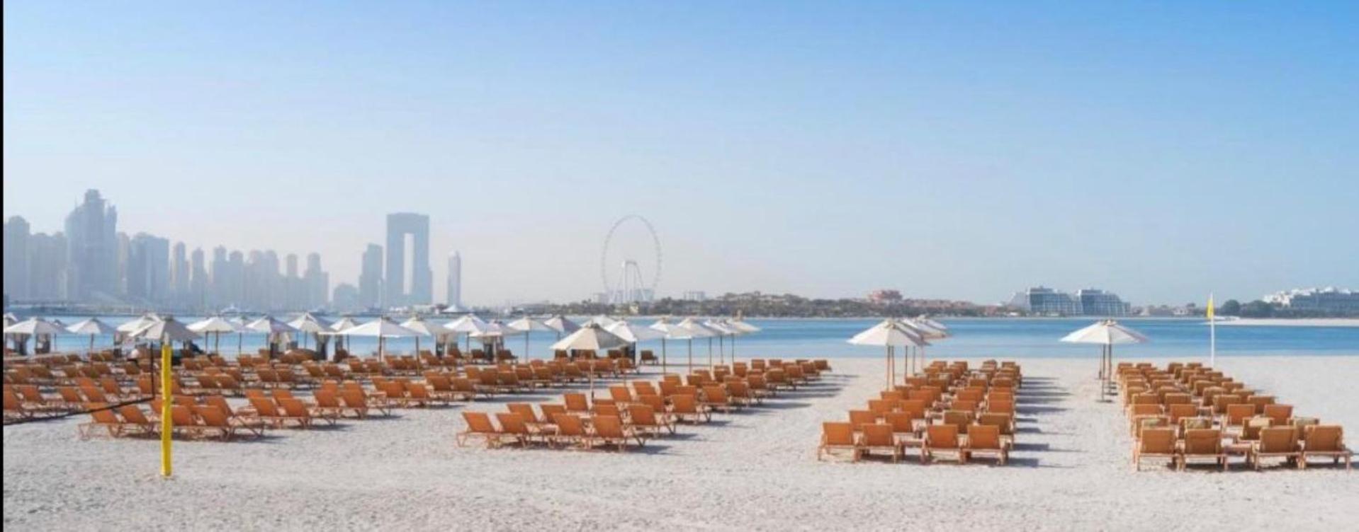 In Fairmont South Palm Jumeirah Apartment Dubai