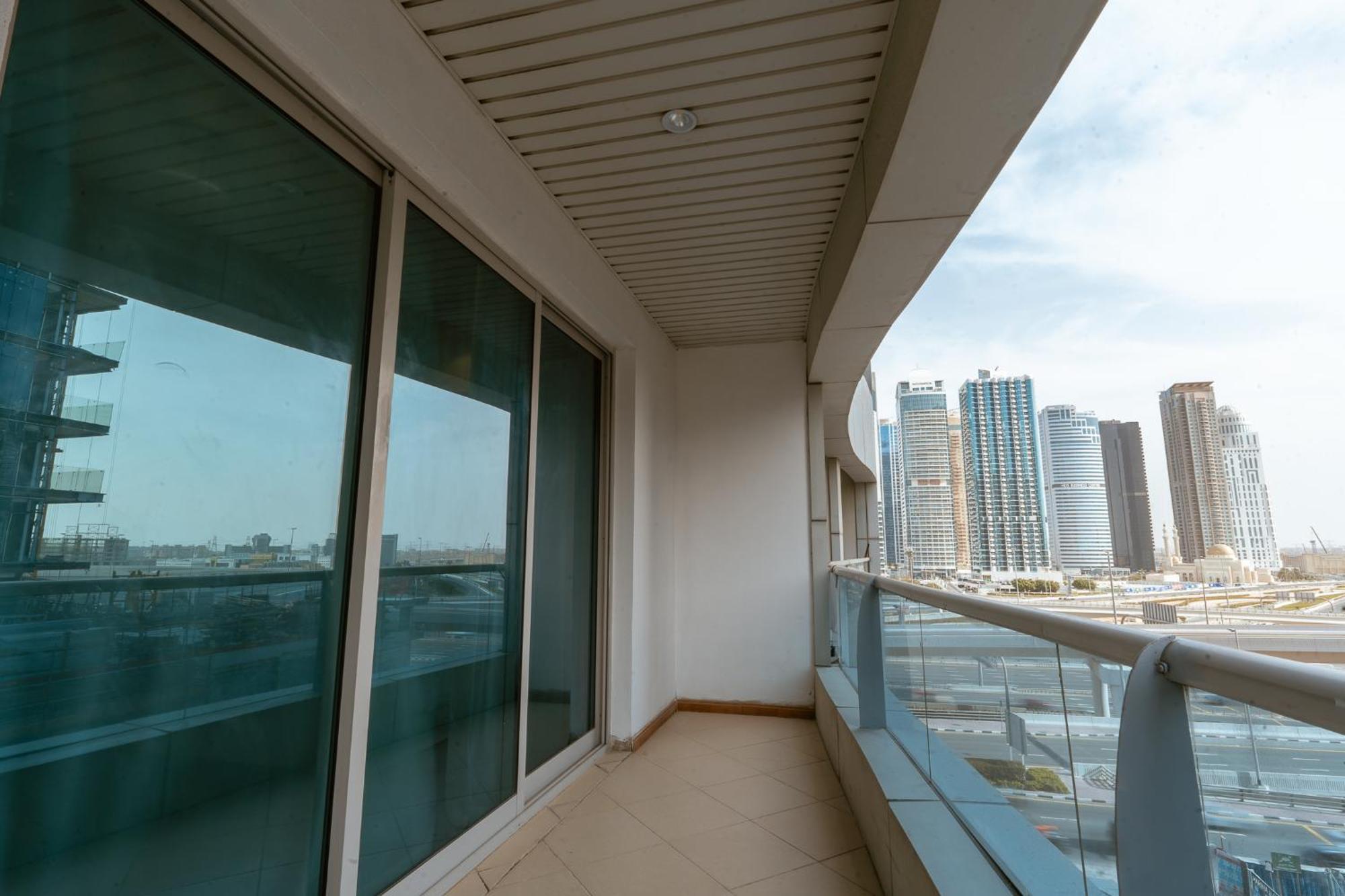 Daire Marina - 1 Bhk Stunning