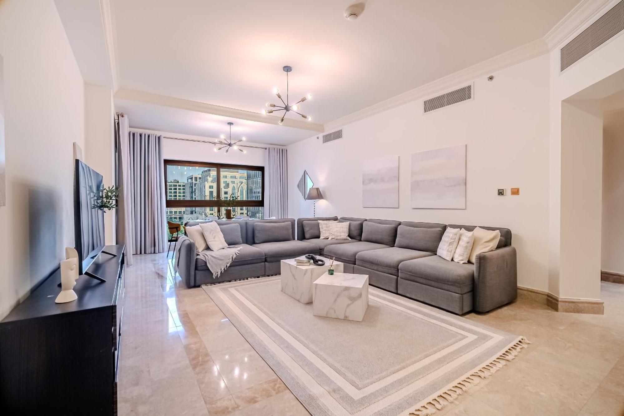 Apartment Stylish 2 Bedroom With Maid I Fairmont South I Palm Jumeirah