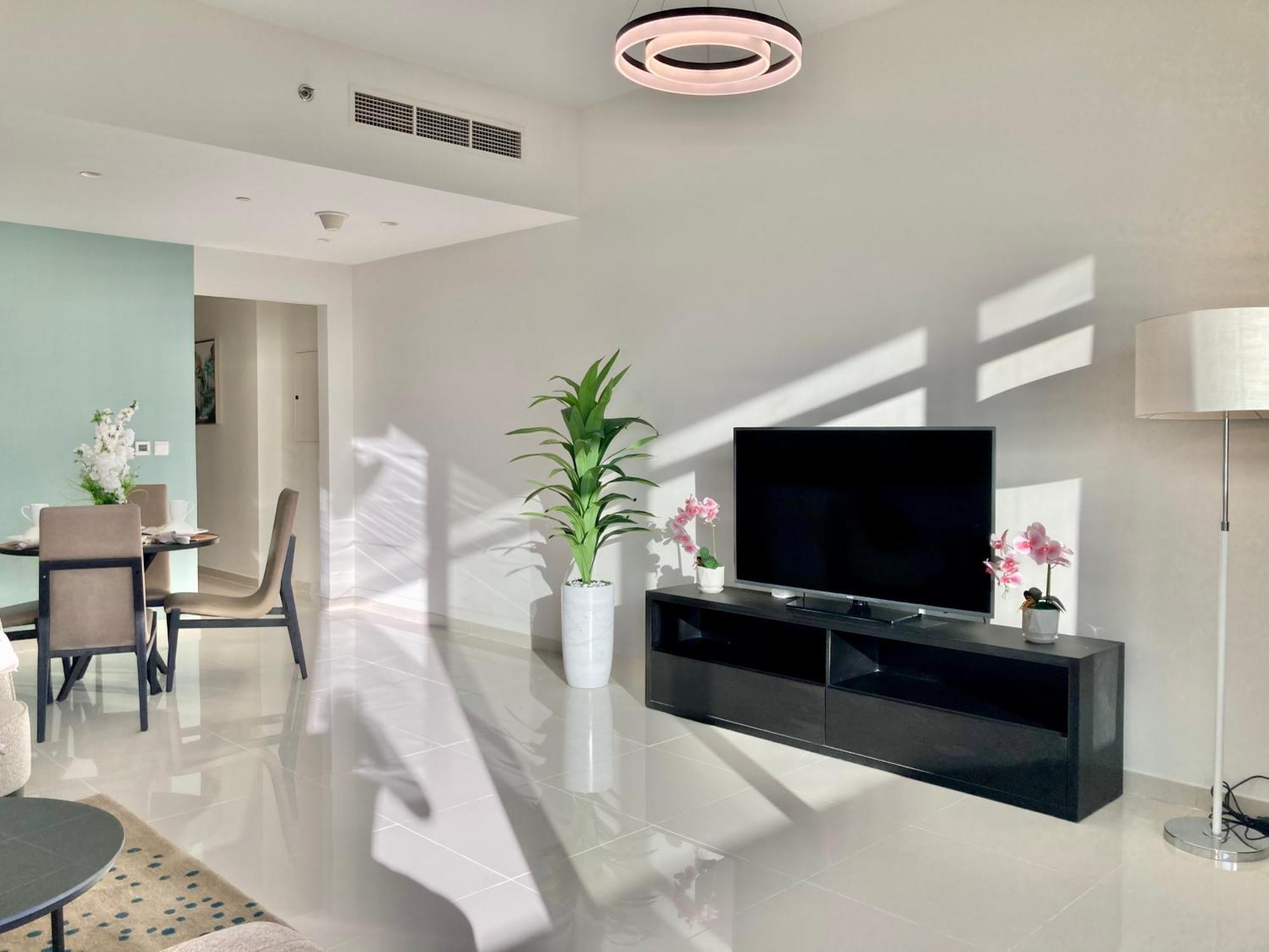 Apartment Dvr 2br In Jvc Damac Tower 108