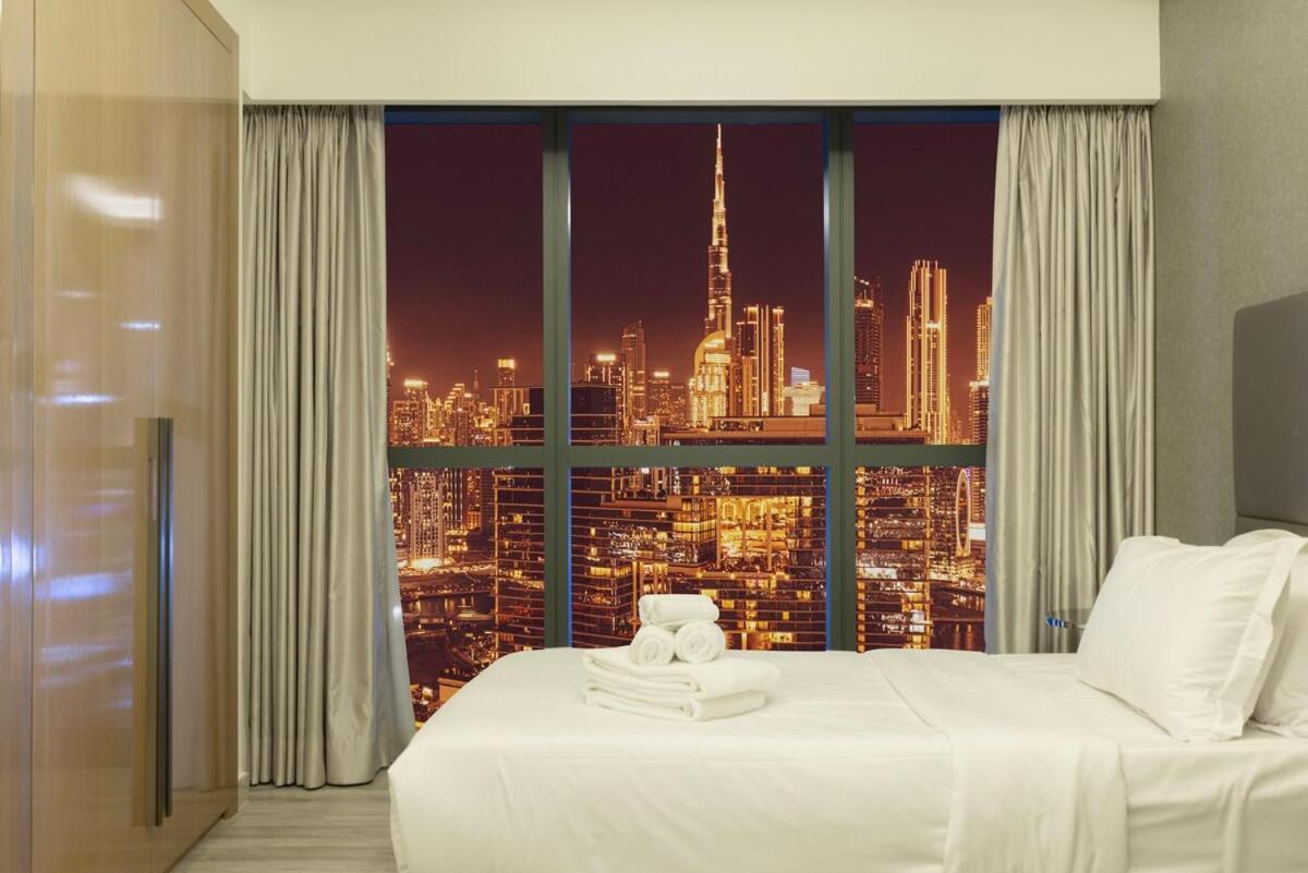 Burj Khalifa View - Amazing Oasis Pool - 1400 Sqft * Dubai