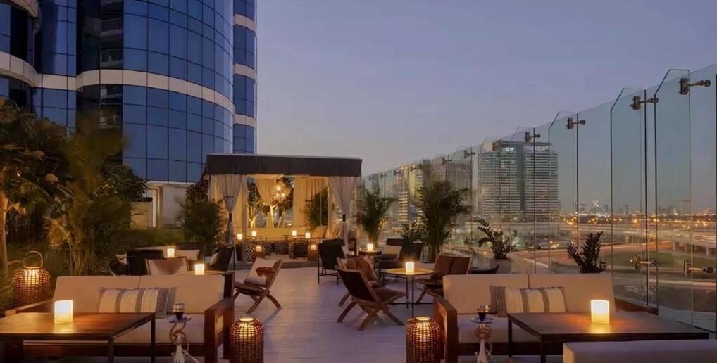 Apartment Burj Khalifa View - Amazing Oasis Pool - 1400 Sqft Dubai