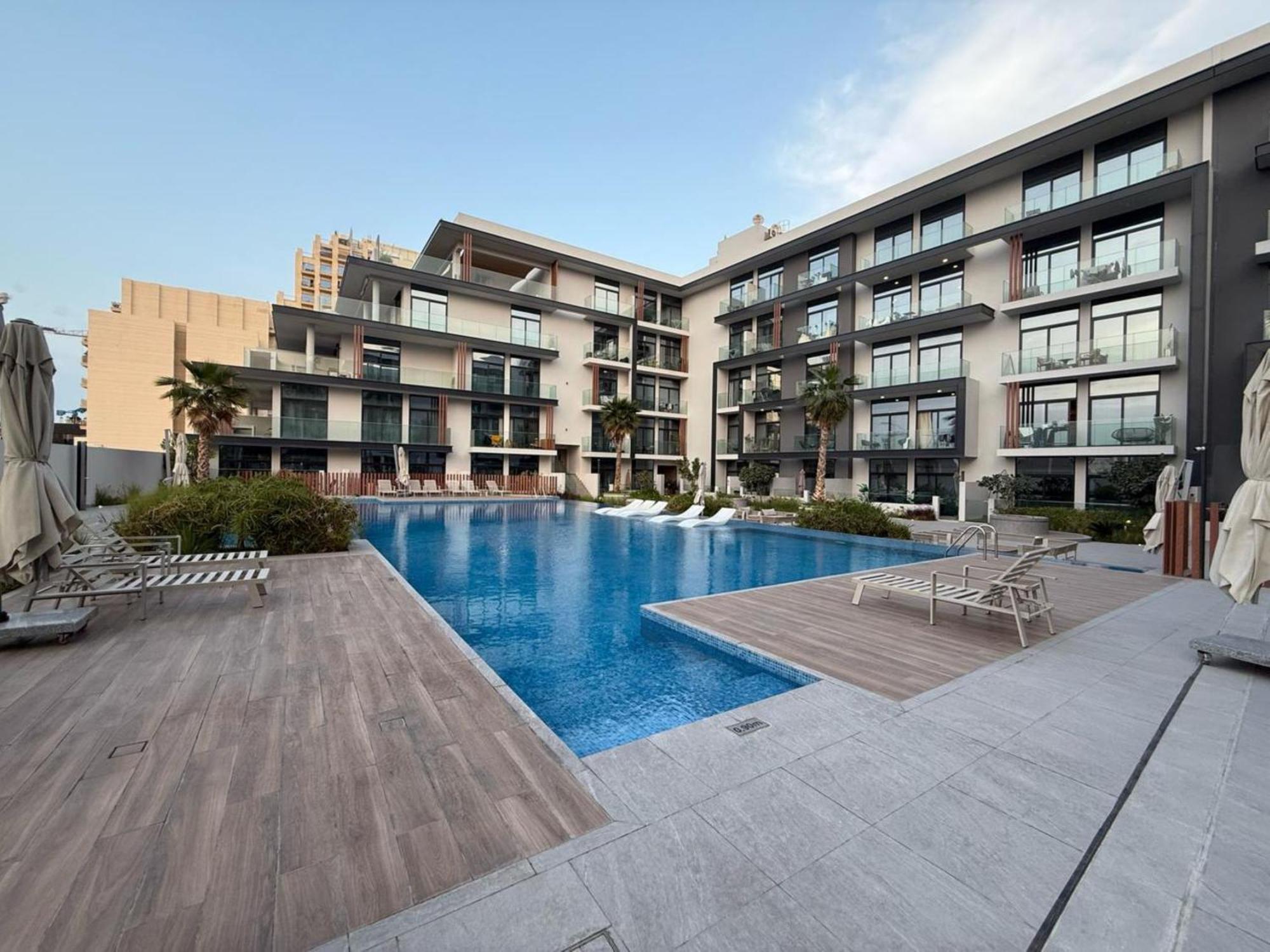 Apartment Modern 1br Getaway In Oxford 212 - Comfort & Ease Dubai