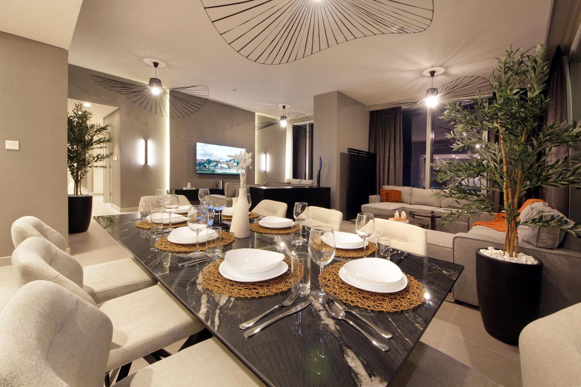 Ultraluxury 4br Penthouse With Full Burj Khalifa View Apartment