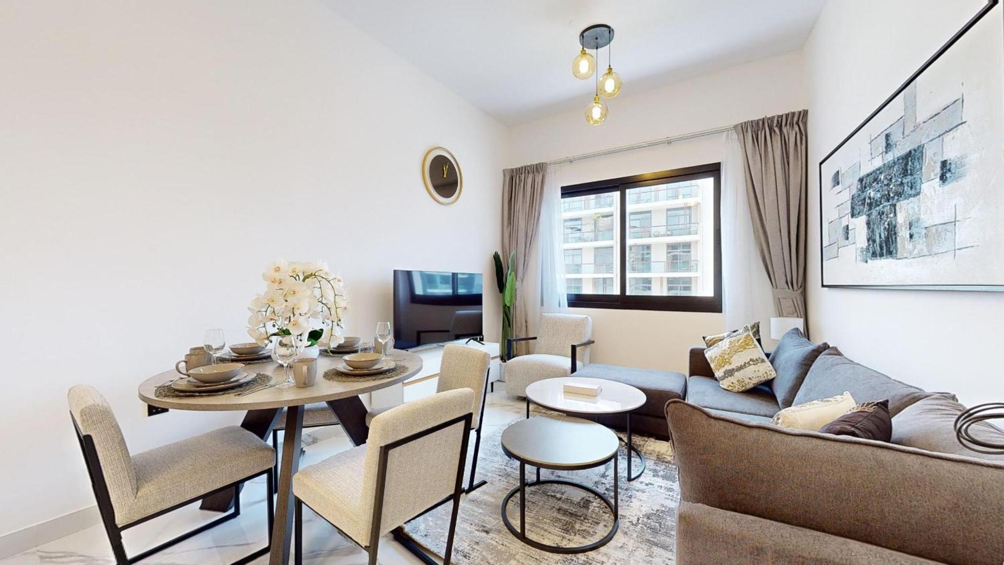 Apartment Chic 2br Haven, Fully Furnished In Prime Community Of Arjan *