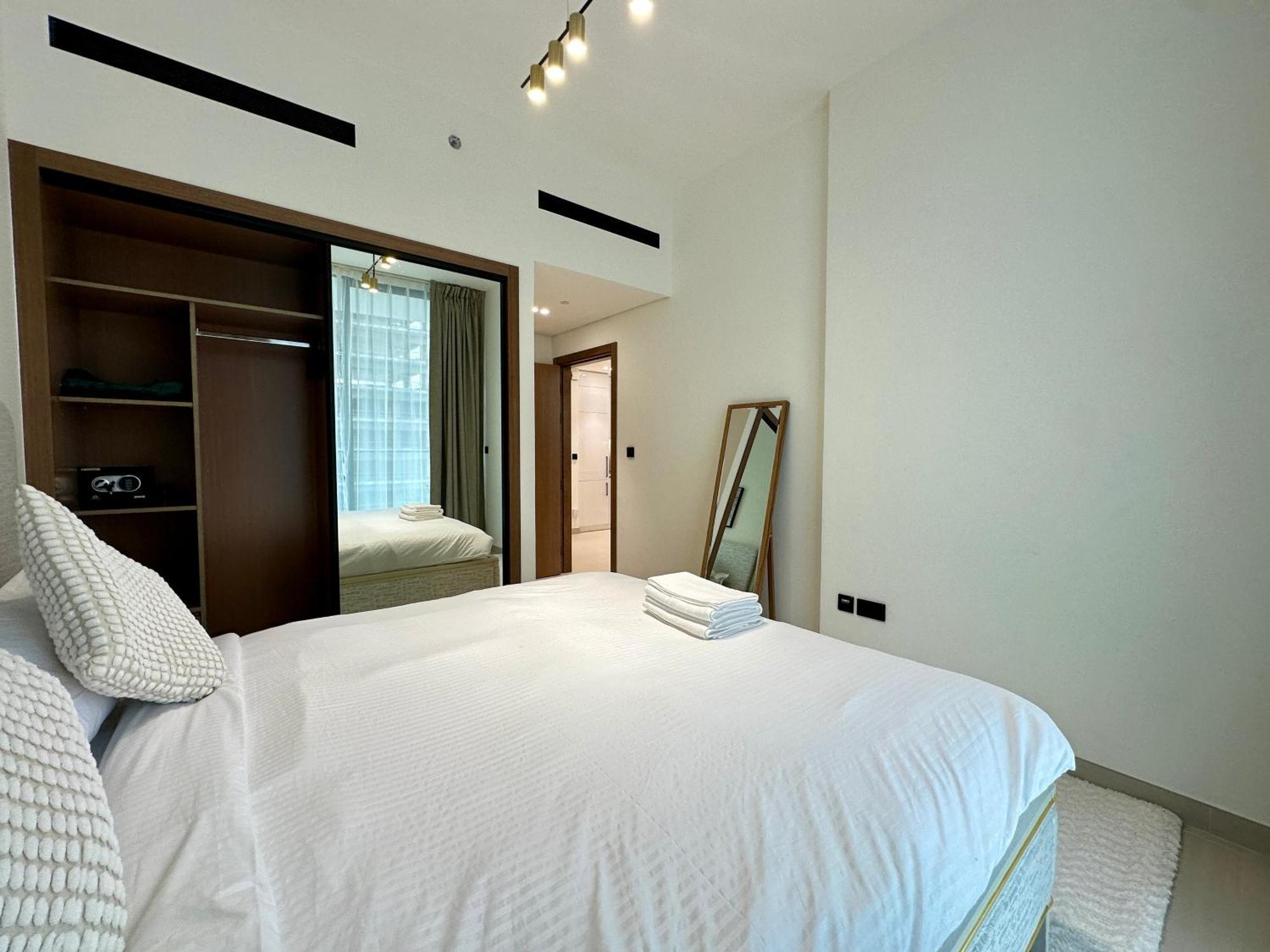Apartment Stylish 1br In Binghatti Amber *