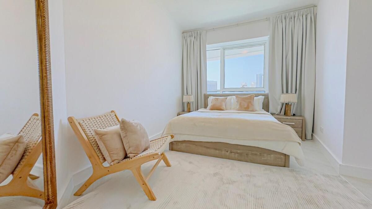 Sophisticated 2br In Jlt - Walk To Metro & Holiday home *
