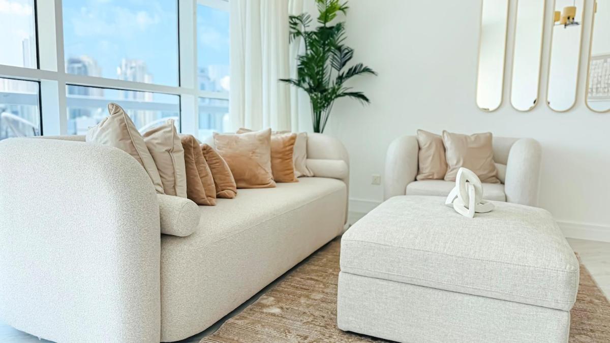 Sophisticated 2br In Jlt - Walk To Metro &