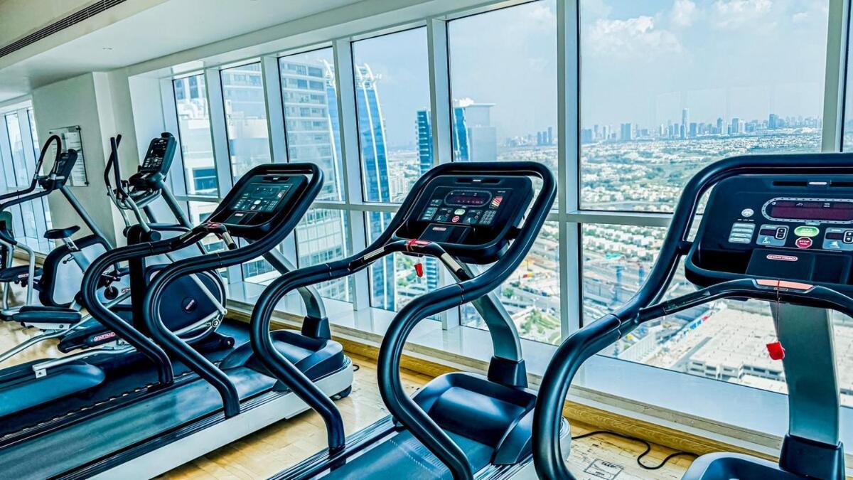 Sophisticated 2br In Jlt - Walk To Metro & Holiday home Dubai
