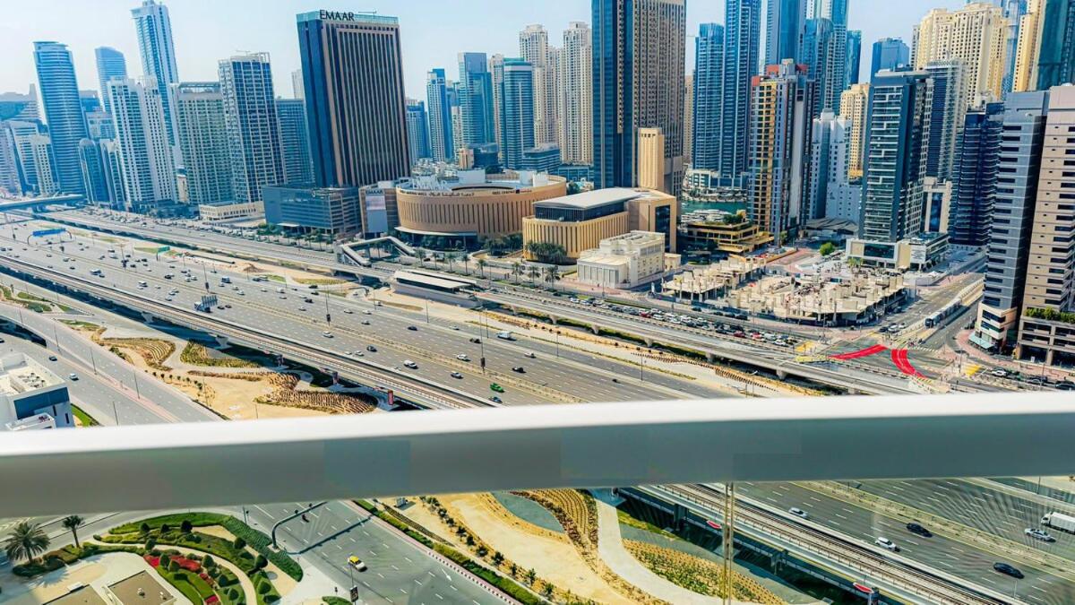 Holiday home Sophisticated 2br In Jlt - Walk To Metro &