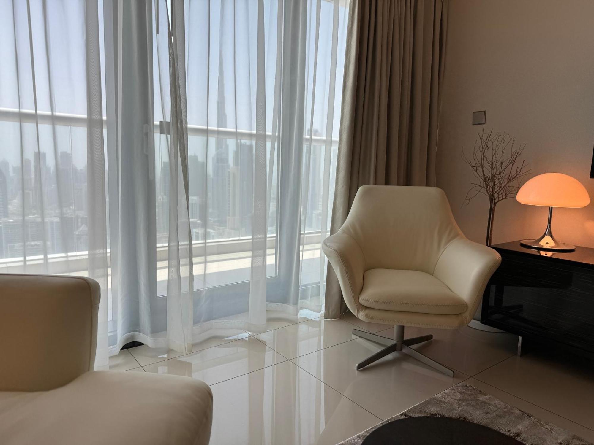 Royal By Damac Paramount Towers B Burj Khalifa Views Dubai
