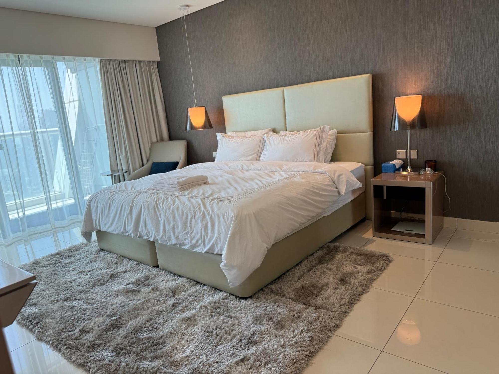 Royal By Damac Paramount Towers B Burj Khalifa Views