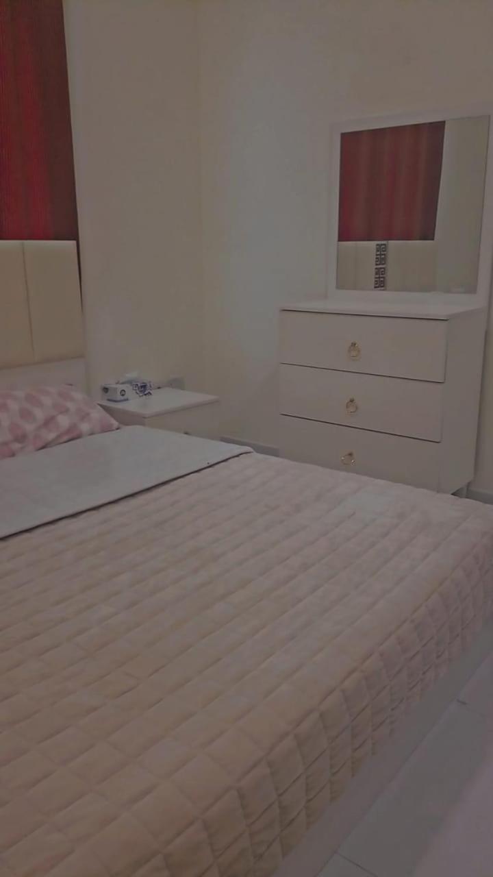 Alwarqaa Aartment 55 * Dubai