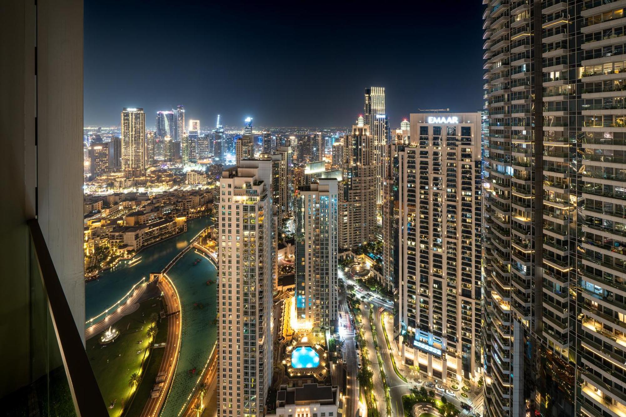 Luxe Living At Grande Signature - Burj Khalifa And Sea Views - Brand New Dubai