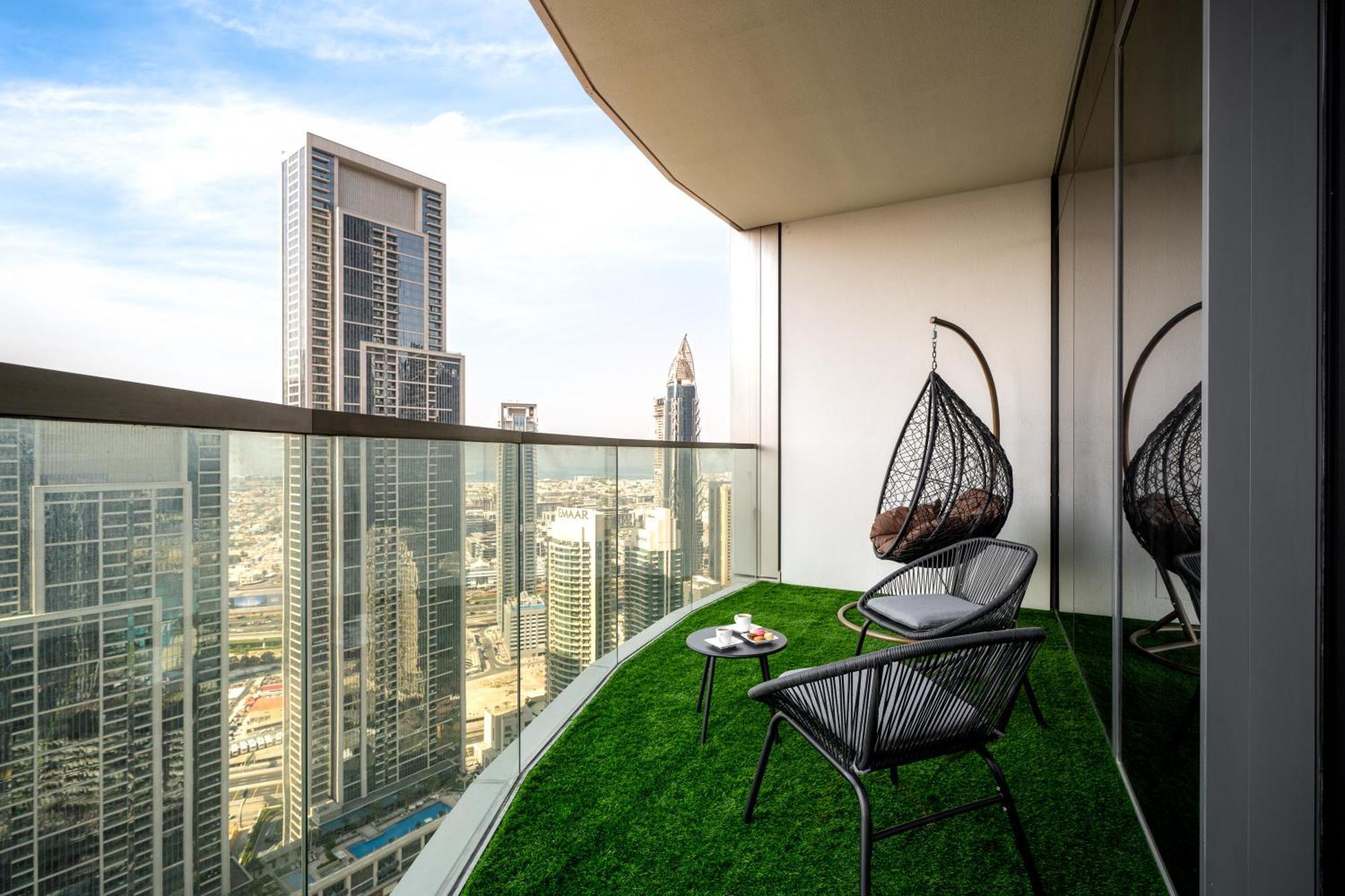 Luxe Living At Grande Signature - Burj Khalifa And Sea Views - Brand New Apartment Dubai