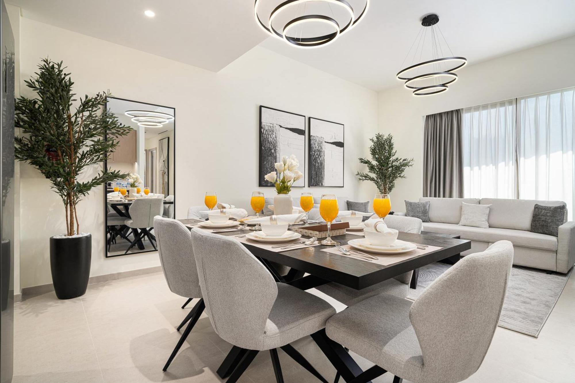 Luxe Living At Grande Signature - Burj Khalifa And Sea Views - Brand New Apartment