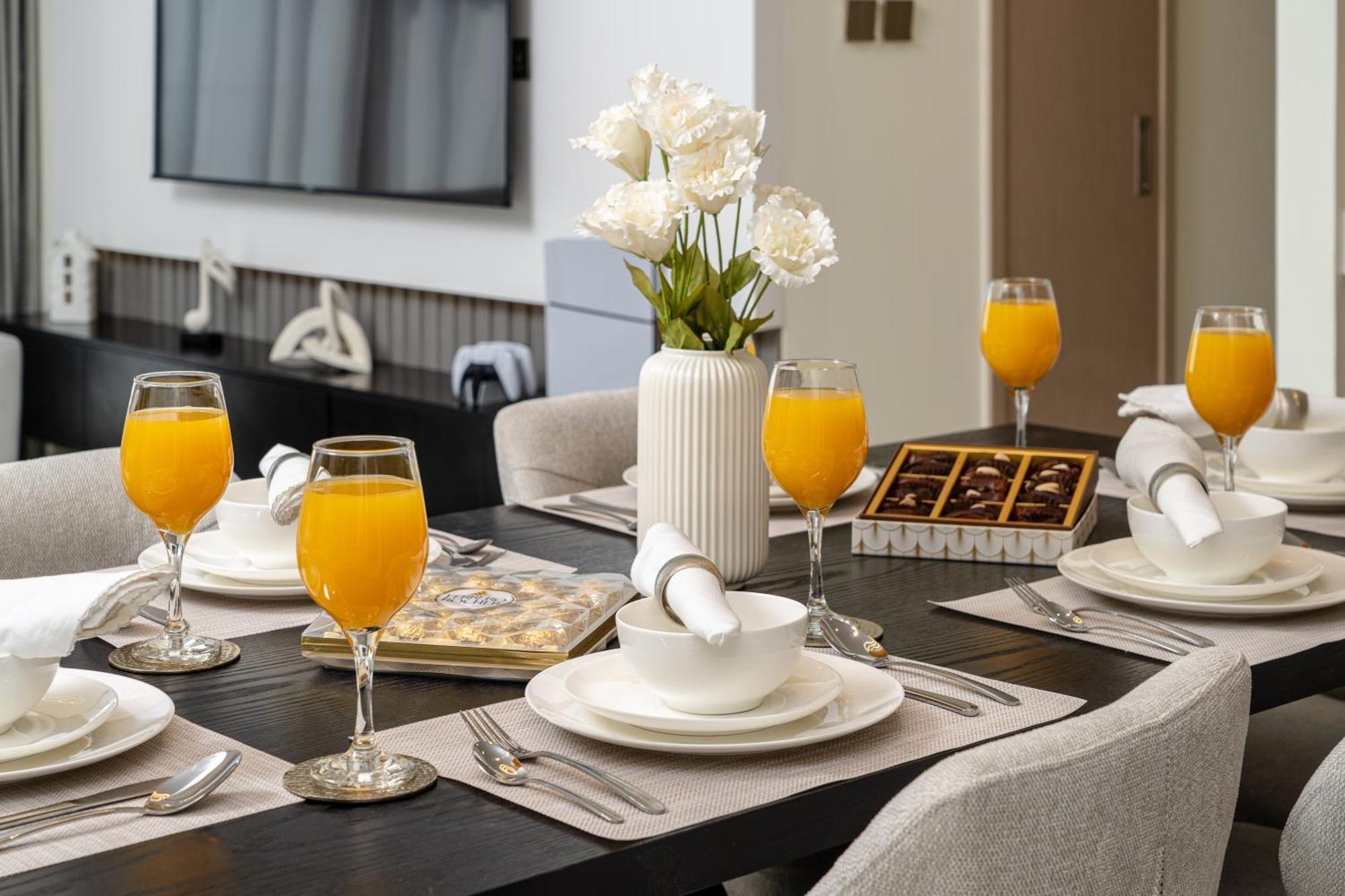 Luxe Living At Grande Signature - Burj Khalifa And Sea Views - Brand New * Dubai